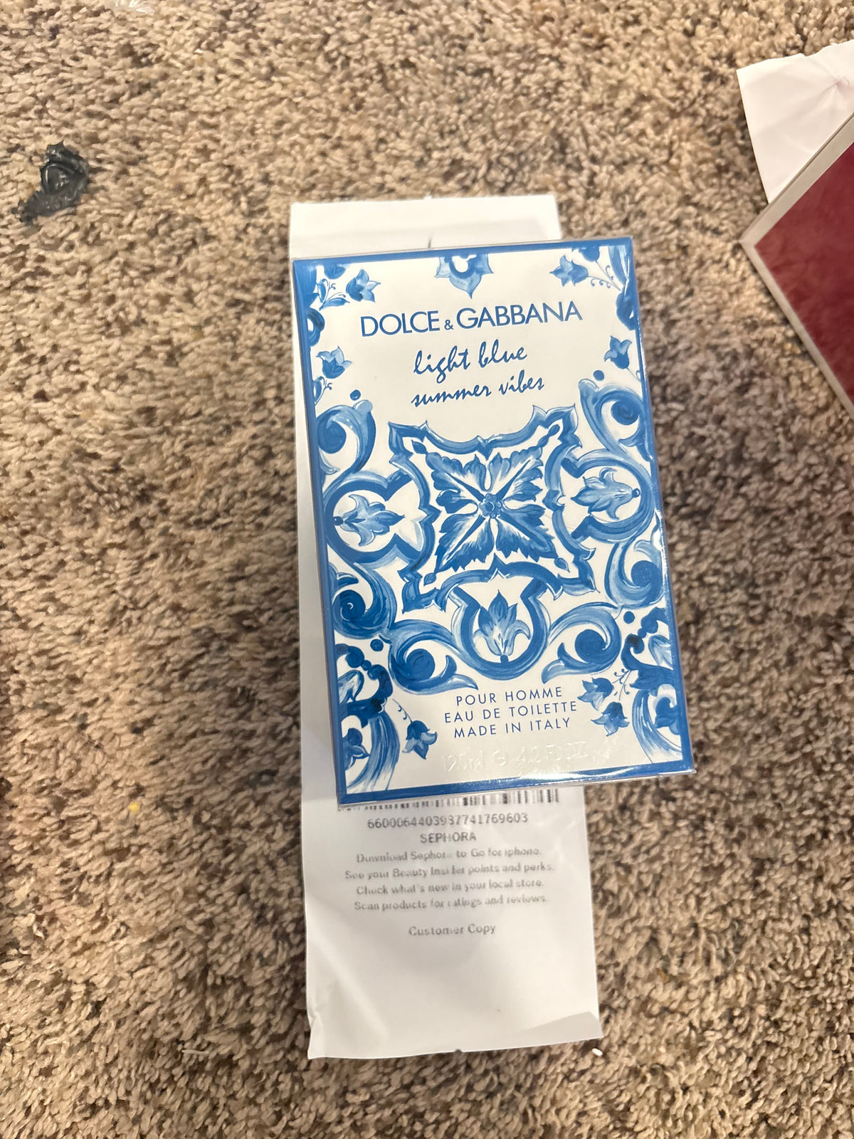 Colognes & Perfumes